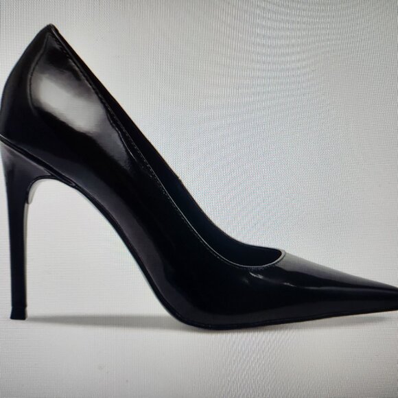 Steve Madden Shoes - Steve Madden "Reya" Black Box Black Leather Patent Heels. NIB. Size 6.5